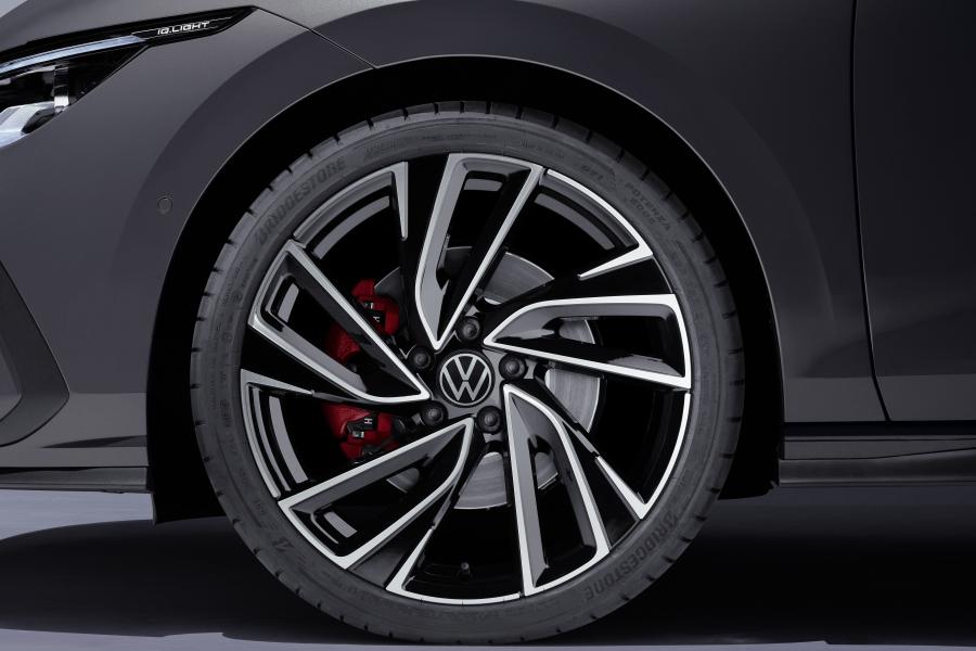 Колеса Volkswagen Golf GTD 2020 года  (WW) (фото 5 из 17)